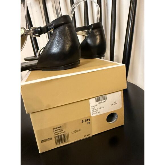 Michael Michael Kors the cooper black and white leather sandals 8.5 - Picture 3 of 9
